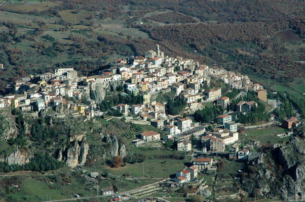 Abriola - Veduta aerea